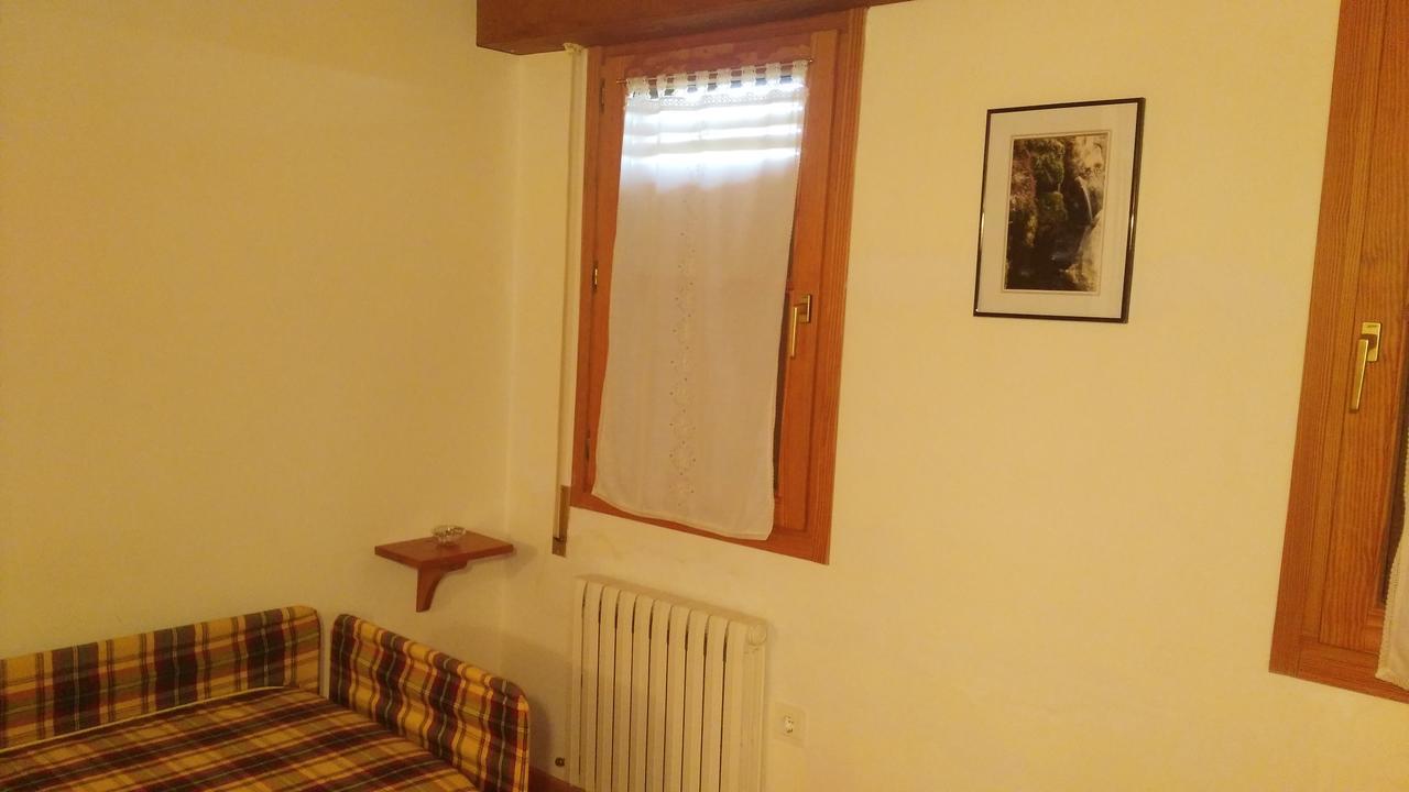 Bilanayur Hotel Alberuela de la Liena ภายนอก รูปภาพ
