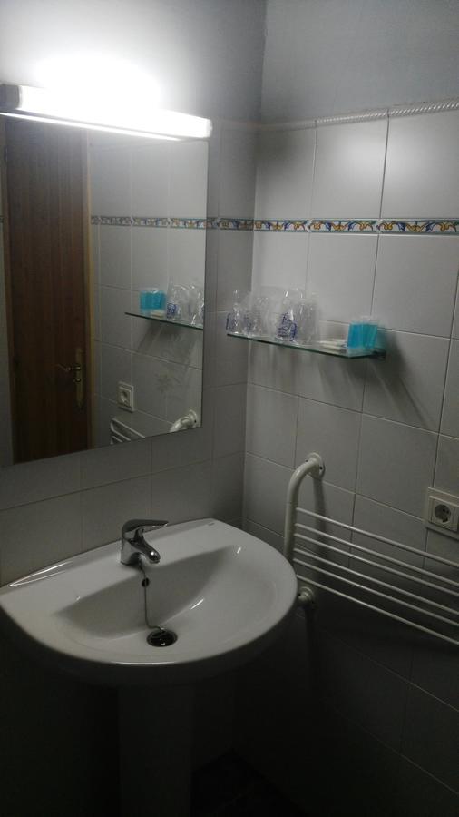 Bilanayur Hotel Alberuela de la Liena ภายนอก รูปภาพ